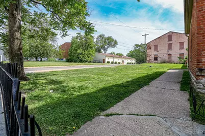 1816 Baymiller Street, Cincinnati, OH 45214 - Photo 4