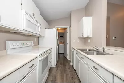5984 Meadowcreek Drive #9, Miami Township, OH 45150 - Photo 10