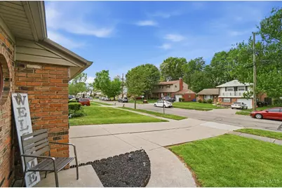 9140 Millcliff Drive, Springfield Township, OH 45231 - Photo 6