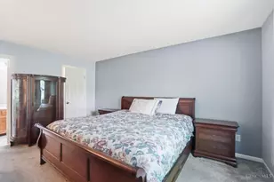 8794 Carrousel Park Cir, Colerain Township, OH 45251 - Photo 18