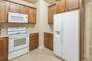 6845 Liberty Cir, Liberty Township, OH 45069 - Photo 12