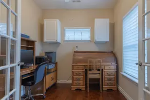 6845 Liberty Cir, Liberty Township, OH 45069 - Photo 4