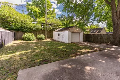 7260 Eastlawn Drive, Cincinnati, OH 45237 - Photo 28