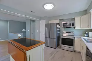3950 Randolph Ln, Union Township, OH 45245 - Photo 8