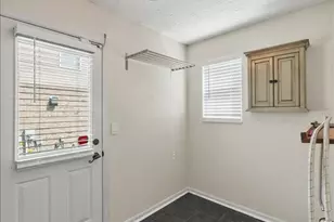 7985 Misty Shore Dr, West Chester, OH 45069 - Photo 14