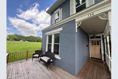 136 Dorchester Avenue, Cincinnati, OH 45219 - Photo 2