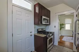 4150 Maple Dr, Cincinnati, OH 45209 - Photo 12