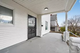 834 Rockdale Ave, Cincinnati, OH 45229 - Photo 2