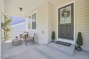 1919 Washburn St, Cincinnati, OH 45223 - Photo 2