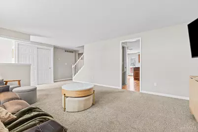 2042 Stratford Court, Loveland, OH 45140 - Photo 6