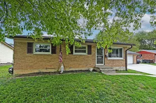 6910 Rutherford Ct, Colerain Township, OH 45239 - Photo 2