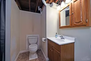 6910 Rutherford Ct, Colerain Township, OH 45239 - Photo 30