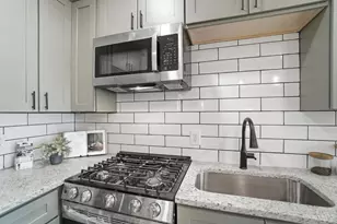 5642 Ridge Ave, Cincinnati, OH 45213 - Photo 8
