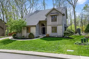 923 Wind Forest Dr, Clearcreek Twp., OH 45066 - Photo 2