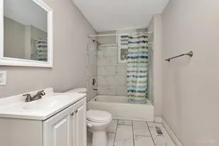 3673 Vine St, Cincinnati, OH 45220 - Photo 12