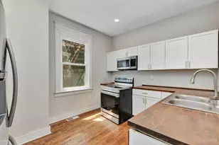 3673 Vine St, Cincinnati, OH 45220 - Photo 10