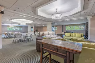 2200 Victory Pkwy, Cincinnati, OH 45206 - Photo 24