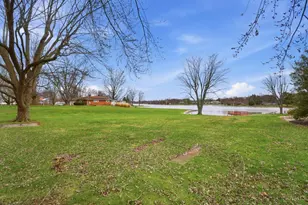 536 Munster Dr, Perry Township, OH 45118 - Photo 40