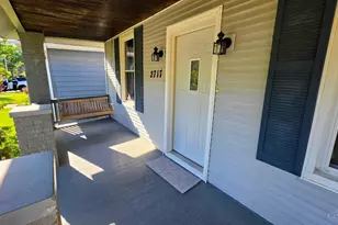 2717 Lawndale Ave, Cincinnati, OH 45212 - Photo 4