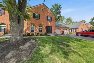 10757 Fallsington Ct, Blue Ash, OH 45242 - Photo 4