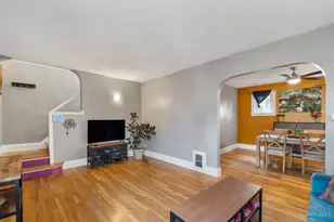 5801 Saranac Ave, Cincinnati, OH 45224 - Photo 6