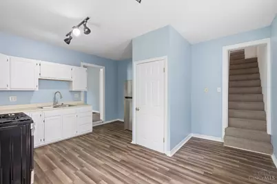 306 W Vine Street, Reading, OH 45215 - Photo 18