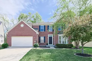 1727 Amberwood Way, Hamilton Township, OH 45039 - Photo 2