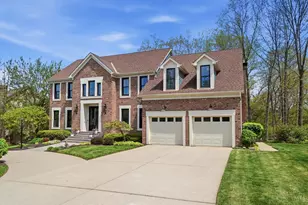 5454 Creek Bend Dr, West Chester, OH 45069 - Photo 2