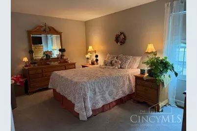 4555 Brown Avenue, Blue Ash, OH 45242 - Photo 20