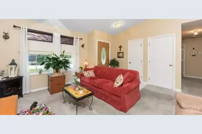 4555 Brown Avenue, Blue Ash, OH 45242 - Photo 10