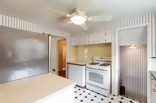 7808 Colton Ln, Deer Park, OH 45236 - Photo 8