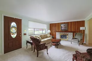 2110 Simbury Ct, Cincinnati, OH 45224 - Photo 4