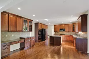 1893 Lindsey Ln, Anderson Township, OH 45244 - Photo 20