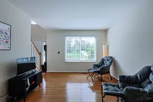 1094 Valley Wood Dr, Union Township, OH 45103 - Photo 10