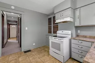 2886 Shaffer Ave, Cincinnati, OH 45211 - Photo 20