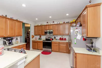 8037 Timberwind Trail, Franklin Township, OH 45005 - Photo 12