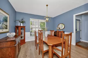 218 Heffron Cir, Hamilton Township, OH 45039 - Photo 8
