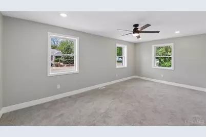7474 Edgemont Road, Springfield Township, OH 45237 - Photo 36