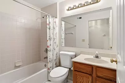5892 Stonebridge Circle #202, Miami Township, OH 45150 - Photo 18