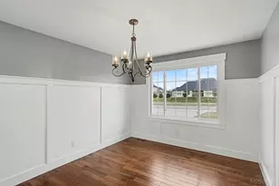 6885 Kyles Station Rd, Liberty Township, OH 45044 - Photo 10