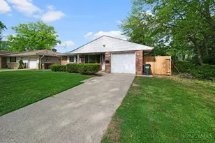 8997 Monsanto Dr, Springfield Township, OH 45231 - Photo 48