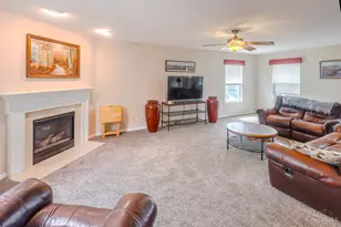 419 Thomas Pointe Ct, Monroe, OH 45050 - Photo 4