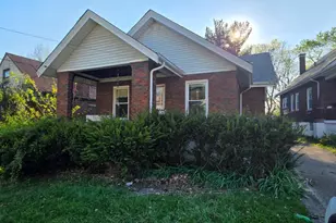 743 Clanora Dr, Cincinnati, OH 45205 - Photo 2