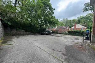 3992 Ballard Ave, Cincinnati, OH 45209 - Photo 10