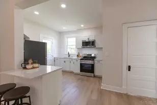 1537 Dixmont Ave, Cincinnati, OH 45207 - Photo 8