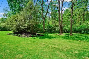 11025 Embassy Dr, Forest Park, OH 45240 - Photo 58