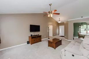 4492 Longmeadow Ln, Beavercreek, OH 45430 - Photo 8