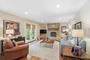 6030 Bainbridge Ct, Liberty Township, OH 45011 - Photo 6