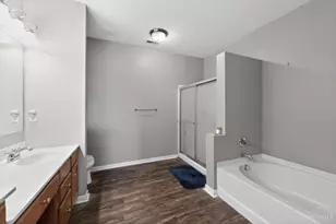 7615 Skyview Cir, Green Township, OH 45248 - Photo 18
