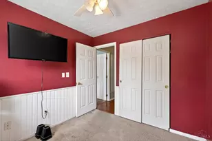 9946 Greenriver Dr, Cincinnati, OH 45231 - Photo 16